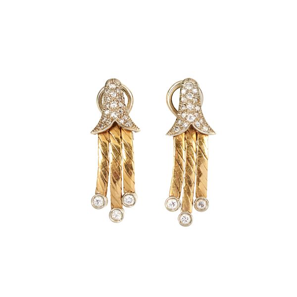 DIAMOND DROP EARRINGS IN 18KT TWO TONE GOLD