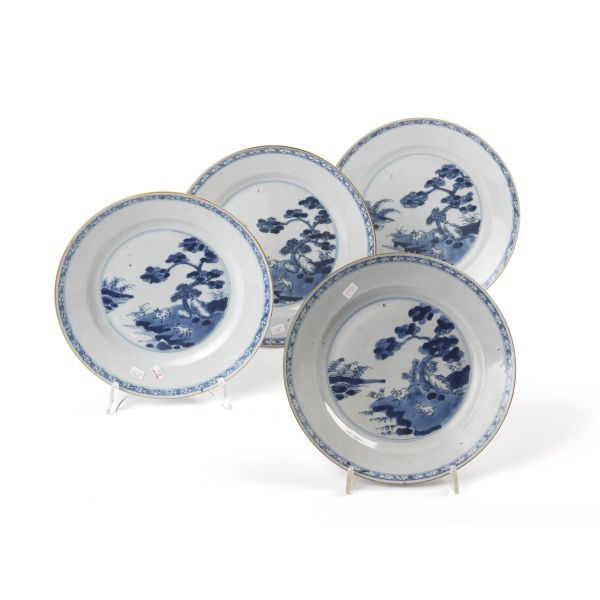 A GROUP OF FOUR PLATES, CHINA, QING DYNASTY, 18TH CENTURY