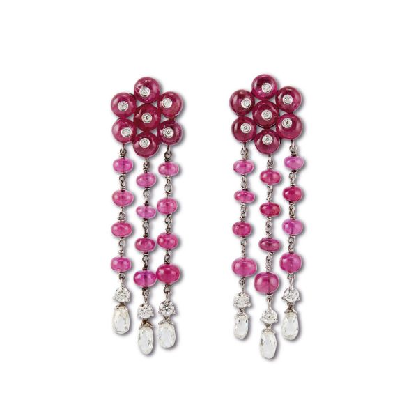 



RUBY AND DIAMOND DROP EARRINGS IN 18KT WHITE GOLD