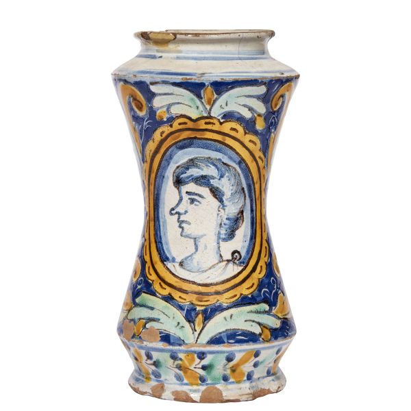 A PHARMACY JAR (ALBARELLO), CALTAGIRONE, 17TH CENTURY