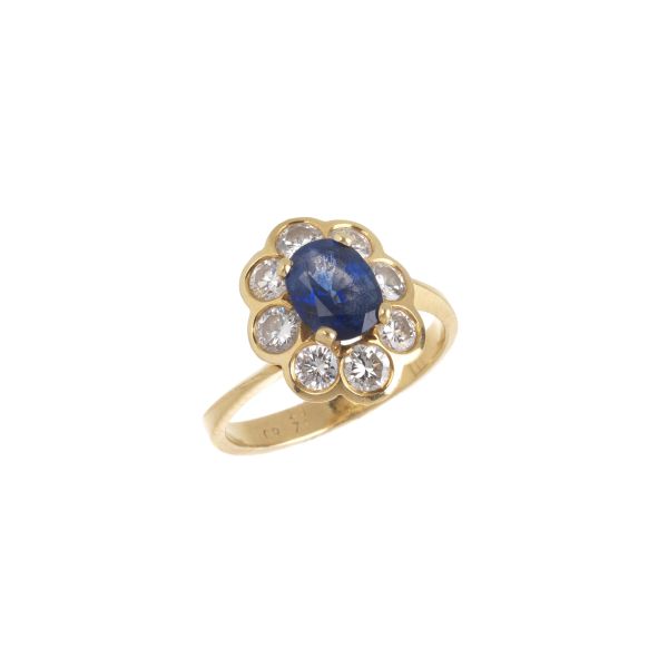 SAPPHIRE AND DIAMOND MARGUERITE RING IN 18KT YELLOW GOLD