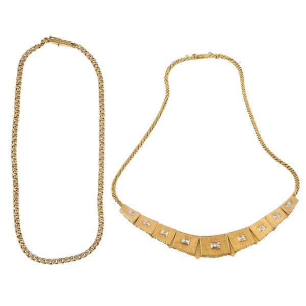 



TWO NECKLACES IN 18KT GOLD