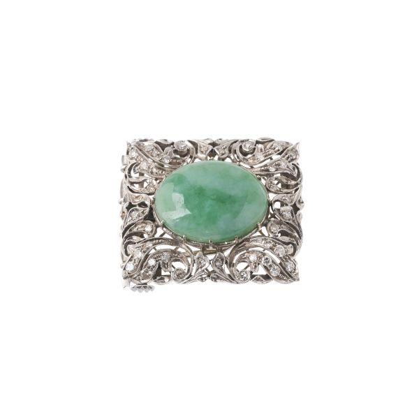 



JADE AND DIAMOND CLASP IN 18KT WHITE GOLD