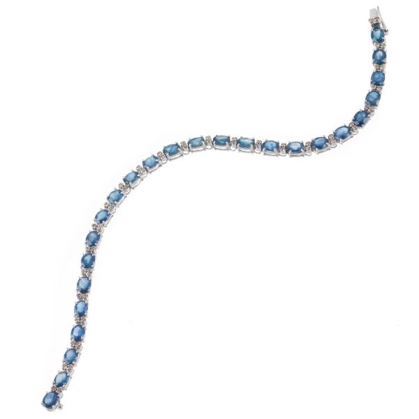 SAPPHIRE AND DIAMOND TENNIS BRACELET IN 18KT WHITE OLD