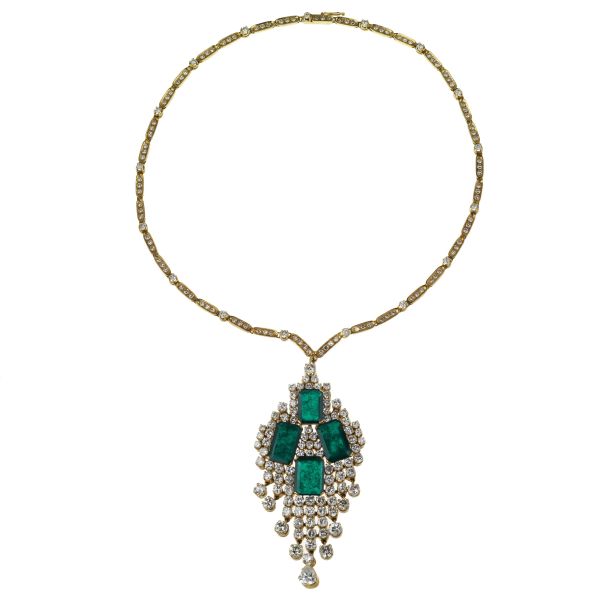 SYNTHETIC EMERALD AND DIAMOND NECKLACE IN 18KT YELLOW GOLD