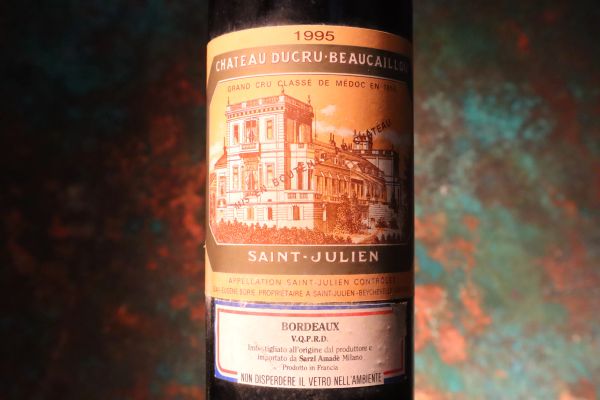 



Ch&acirc;teau Ducru Beaucaillou 1995
