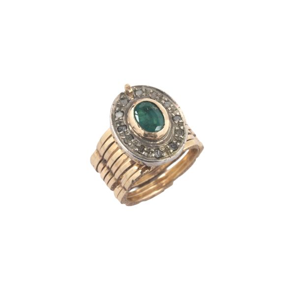 EMERALD AND DIAMOND RING IN 9KT ROSE GOLD