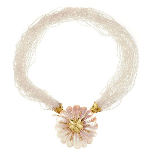 



FLORAL MULTI-STRAND NECKLACE IN MOTHER OF PEARL AND 18KT YELLOW GOLD