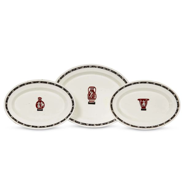 



THREE FERDINANDO DEL VECCHIO TRAYS, NAPLES, CIRCA 1820