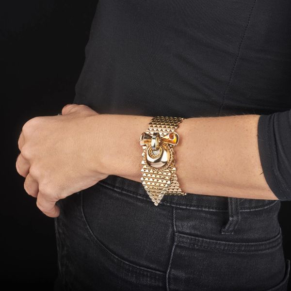 BRACCIALE A NASTRO CON OROLOGIO A SCOMPARSA