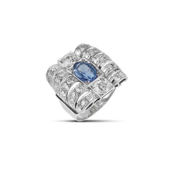 SAPPHIRE AND DIAMOND WIDE BAND RING IN 18KT WHITE GOLD