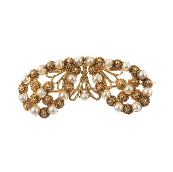 



PEARLS BROOCH IN 18KT GOLD