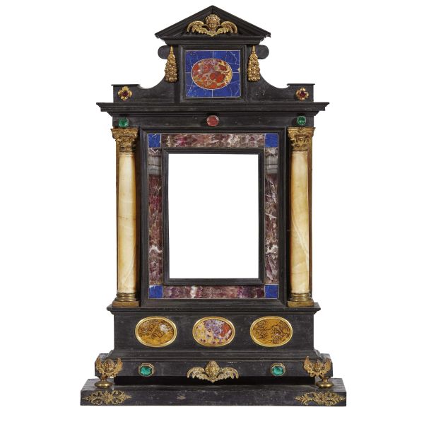 A TABERNACLE TUSCAN FRAME, 17TH CENTURY