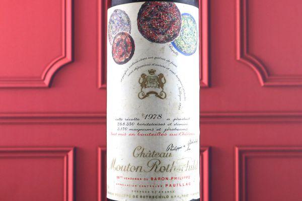 



Ch&acirc;teau Mouton Rothschild 1978