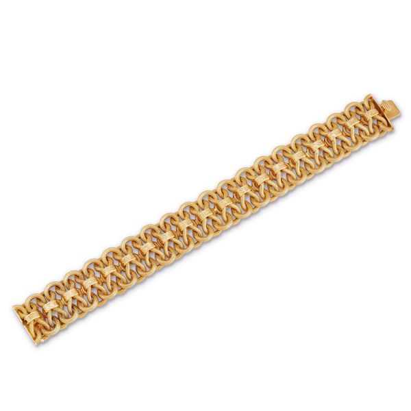 



VENTRELLA BRACCIALE CON MAGLIE INTRECCIATE