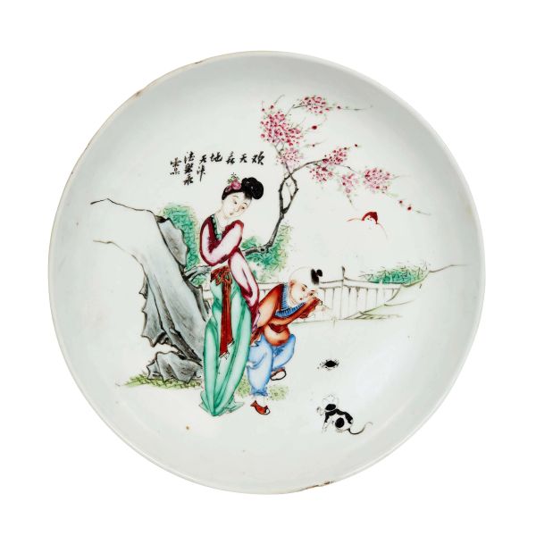 A PLATE, CHINA, LATE QING DYNASTY, 20TH CENTURY