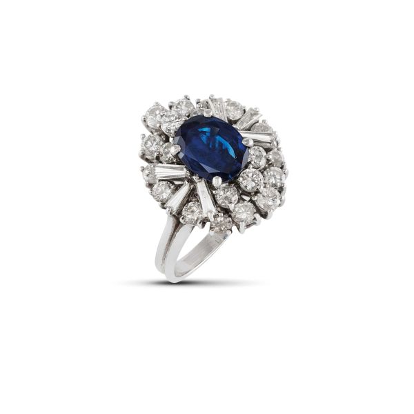 



SAPPHIRE AND DIAMOND RING IN 18KT WHITE GOLD
