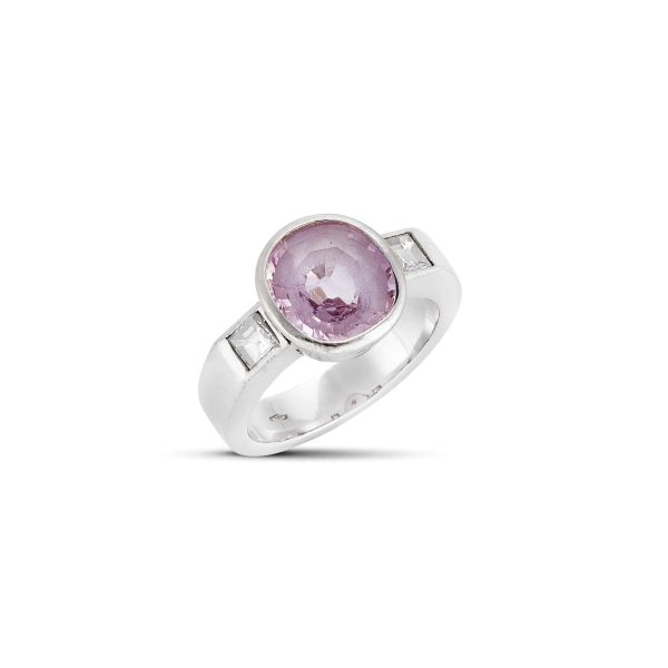 BURMESE ROSE SAPPHIRE AND DIAMOND RING IN 18KT WHITE GOLD