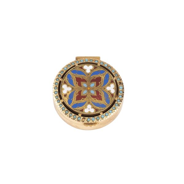 



ENAMELED PILL BOX IN 18KT YELLOW GOLD