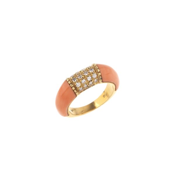 ROSE CORAL AND DIAMOND RING IN 18KT YELLOW GOLD