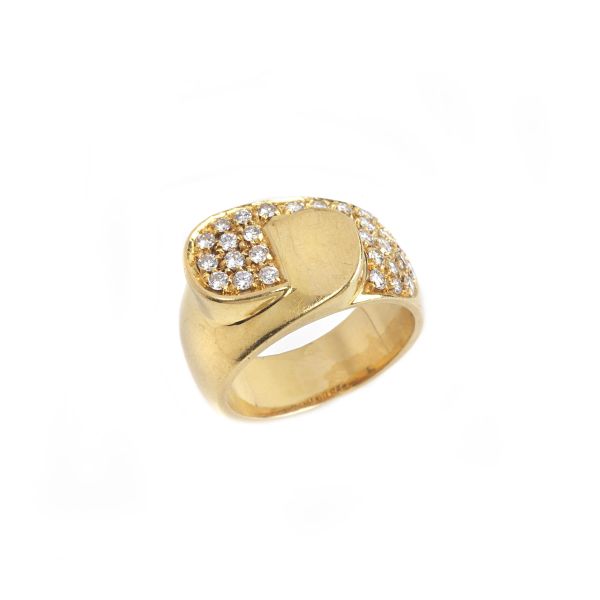 DIAMOND BAND RING IN 18KT YELLOW GOLD
