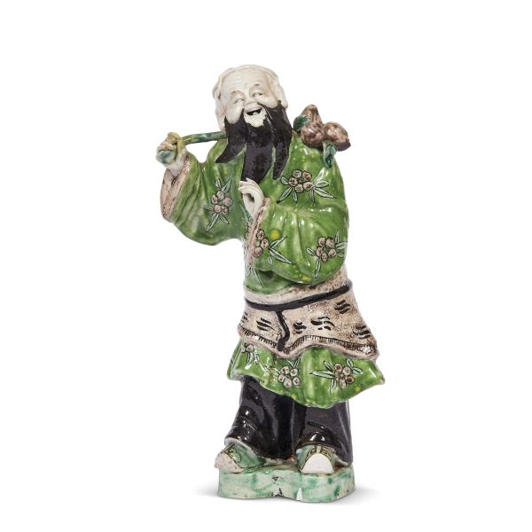 A STATUE, CHINA, QING DYNASTY, 19TH CENTURY