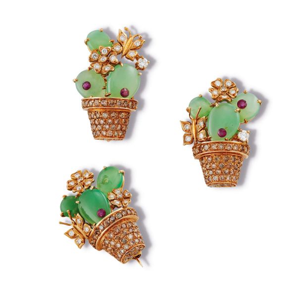 



CACTUS-SHAPED DEMI PARURE WITH DIAMONDS