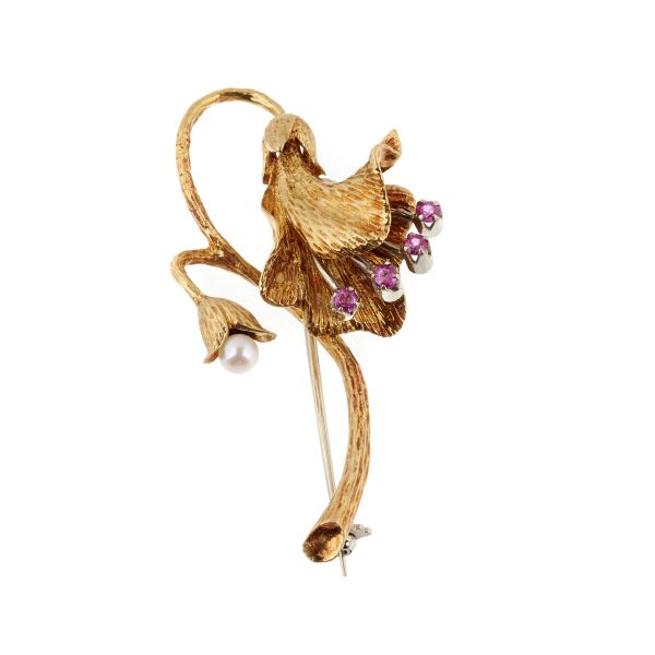 



PEARL AND RUBY BRANCH BROOCH