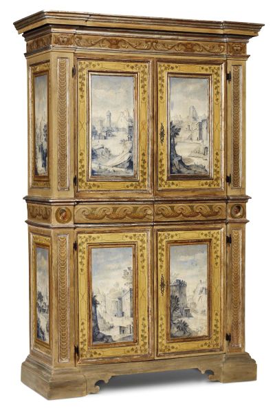      CREDENZA A DOPPIO CORPO DI GUSTO NEOCLASSICO 