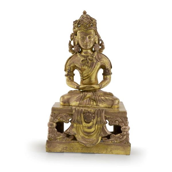 



A GILT-BRONZE FIGURE OF AMITABHA BUDDHA, CHINA, QING DYNASTY, 18TH CENTURY