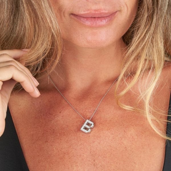 COLLANA CON PENDENTE