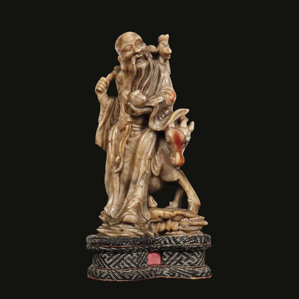 A CARVING, CHINA, QING DYNASTY, 18TH-19TH CENTURY
