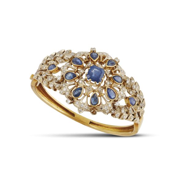 SAPPHIRE AND DIAMOND BANGLE IN 18KT TWO TONE GOLD
