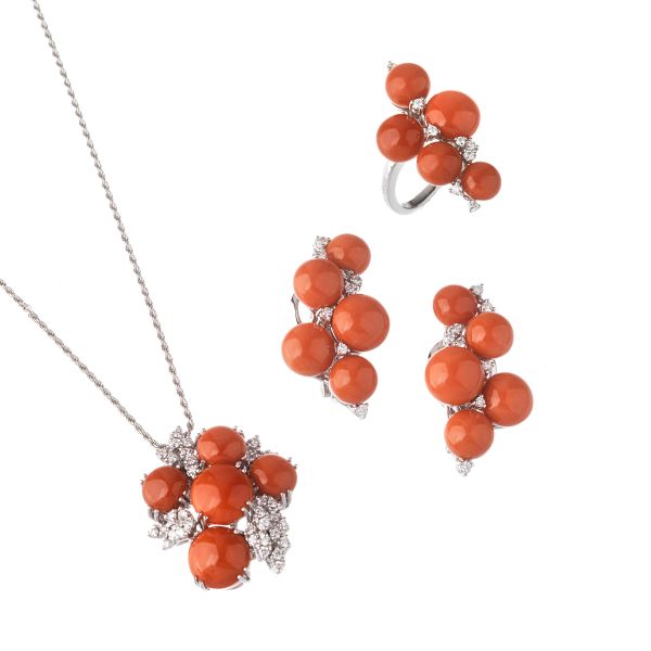 



CORAL AND DIAMOND PARURE IN 18KT WHITE GOLD