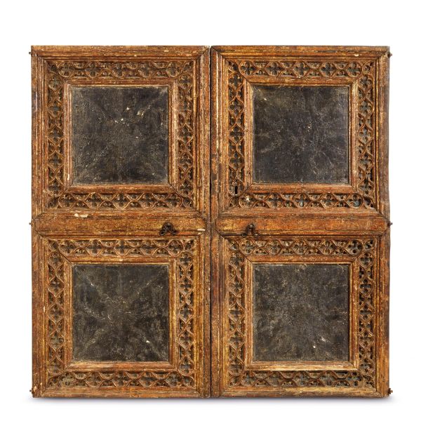 



A PAIR OF TUSCAN COUNTERS, LATE 15TH CENTURY