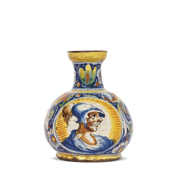 A BOTTLE, SICILY OR GERACI, 17TH CENTURY