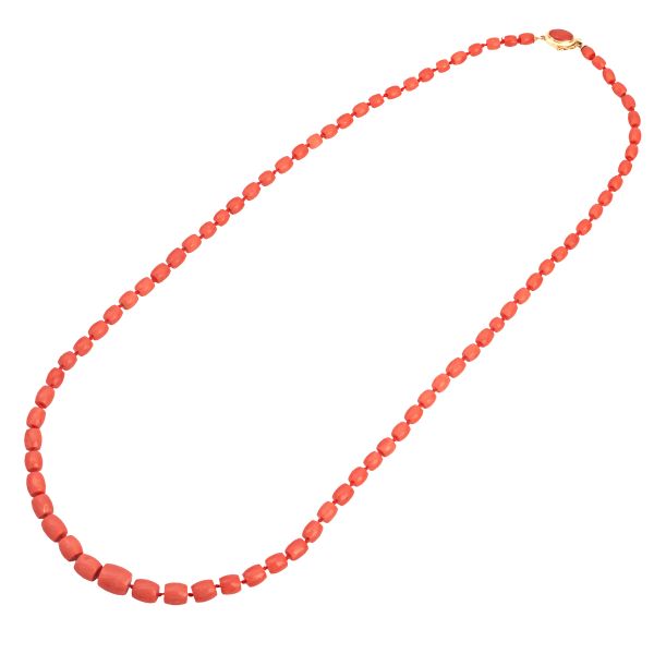 LONG CORAL NECKLACE 