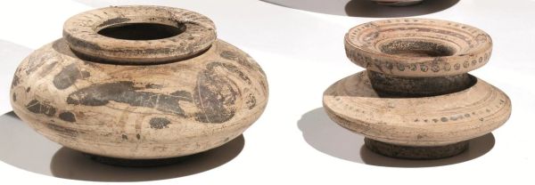  Pisside e olletta etrusco corinzi 