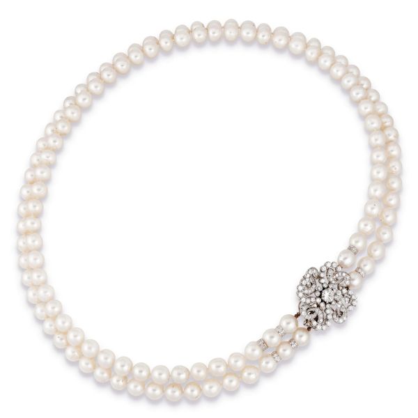 



PEARL AND DIAMOND NECKLACE