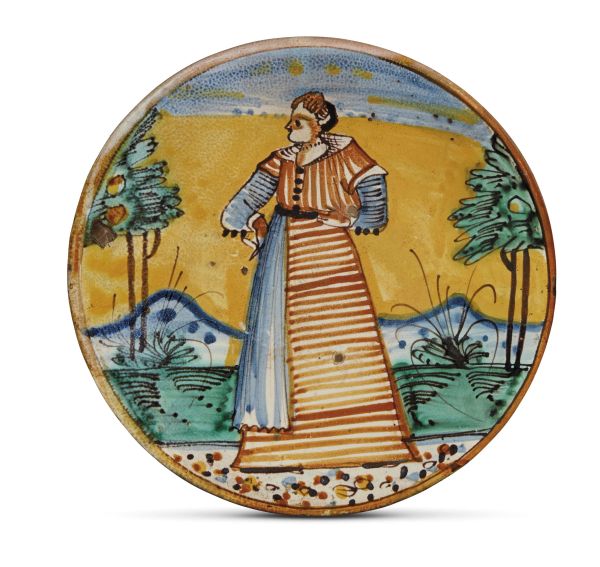 A DISH, MONTELUPO, LATE 17TH CENTURY
