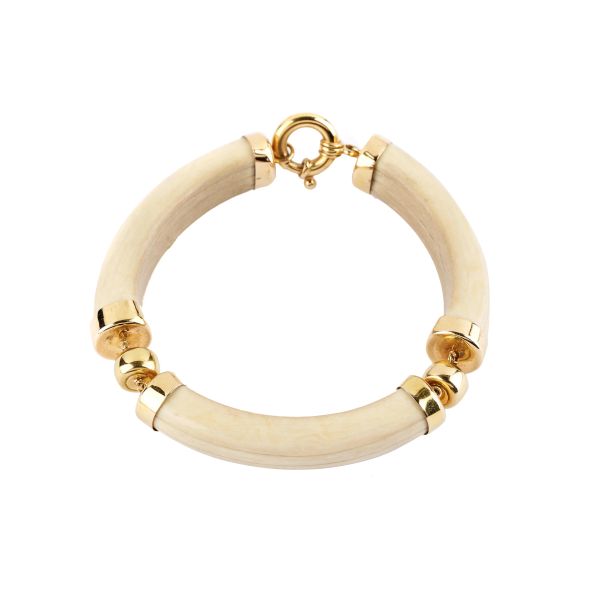 



CHAIN BRACELET IN 18KT YELLOW GOLD AND WHITE RESIN