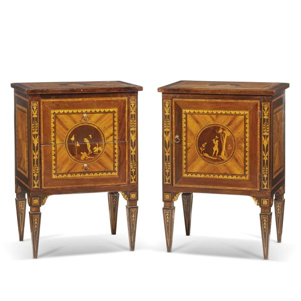 A PAIR OF LOMBARD BEDSIDE CABINETS, EARLY 19TH CENTURY