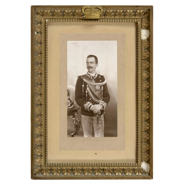 Vittorio Emanuele III. Fotografia ai sali d’argento del fiorentino G. Brogi