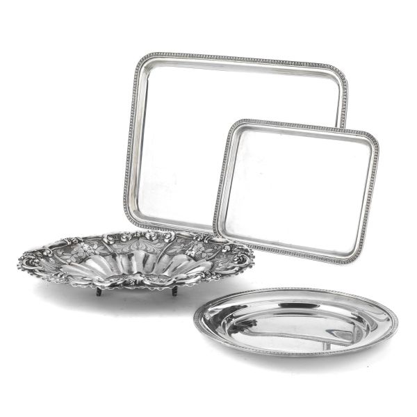 TRE SILVER TRAYS, PADUA, 20TH CENTURY AND A SILVER STAND, 20TH CENTURY