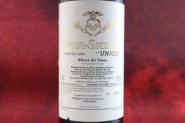 Unico Vega Sicilia 1985