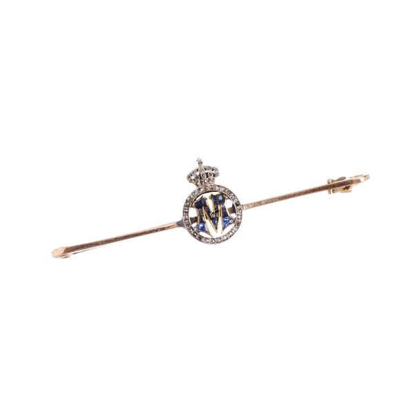 



BAR BROOCH IN GOLD AND SILVER