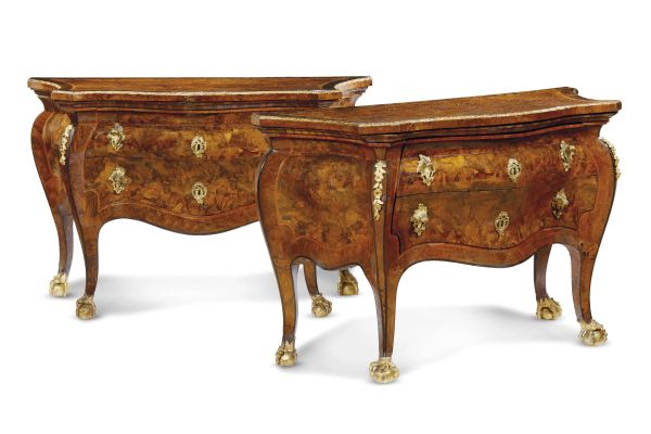 A PAIR OF MID-EIGHTEENTH CENTURY COMMODES, PAPAL STATE - ROME