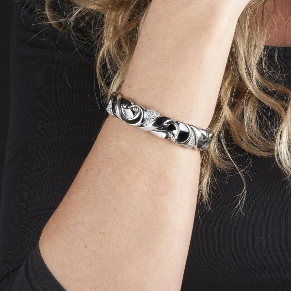 MARINA B. BRACCIALE RIGIDO CON DIAMANTI