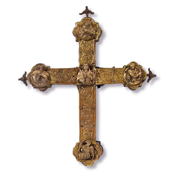 



A CENTRAL ITALY CROSS, 15TH CENTURY