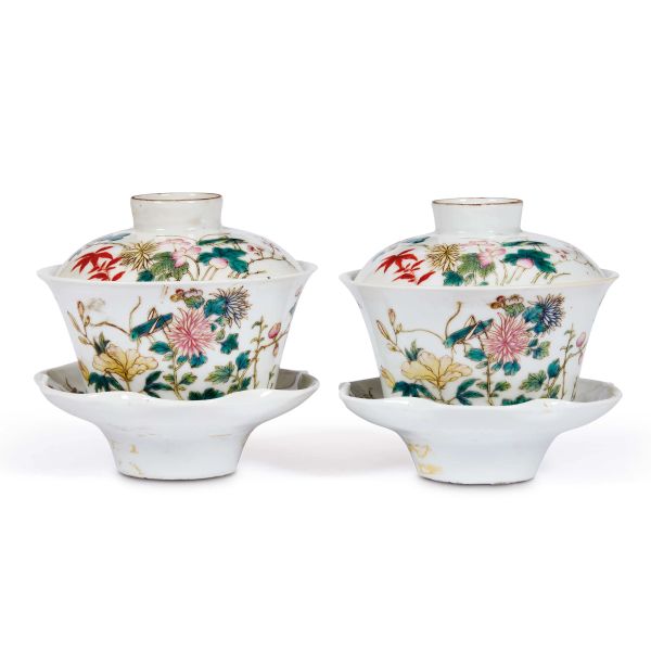 A PAIR OF CUPS WITH SAUCERS AND COVERS, CHINA, REPUBLIC PERIOD, 20TH CENTURY